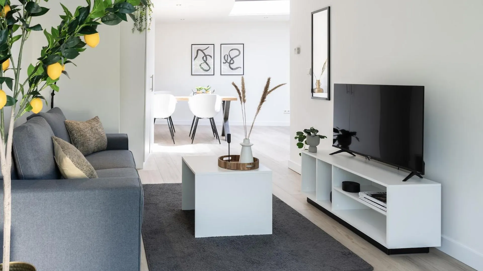 Nyaraló Child-Friendly With Equipped Kitchen, Gerard Villa Eindhove